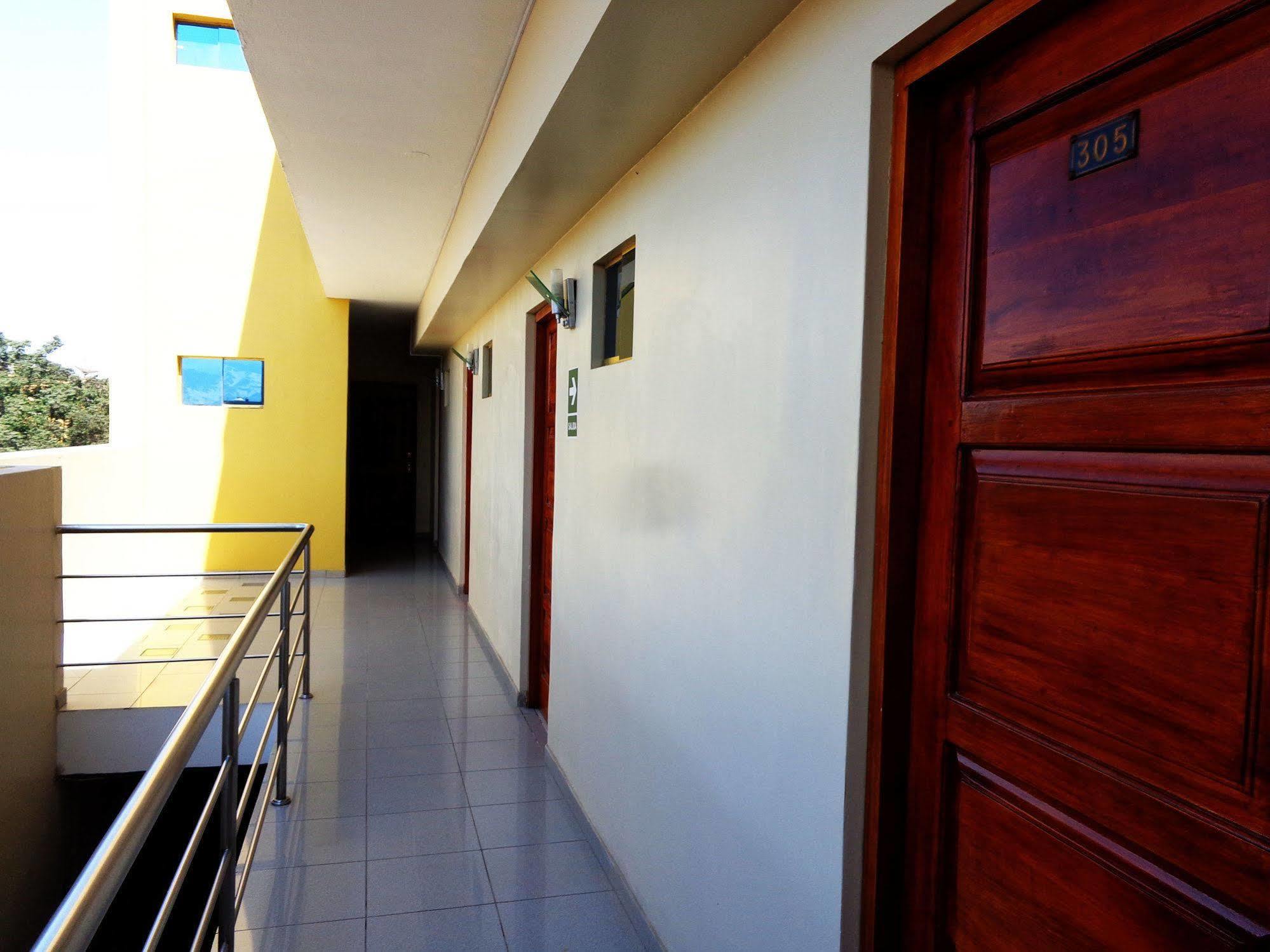 Hotel Colon Plaza Ica Zewnętrze zdjęcie
