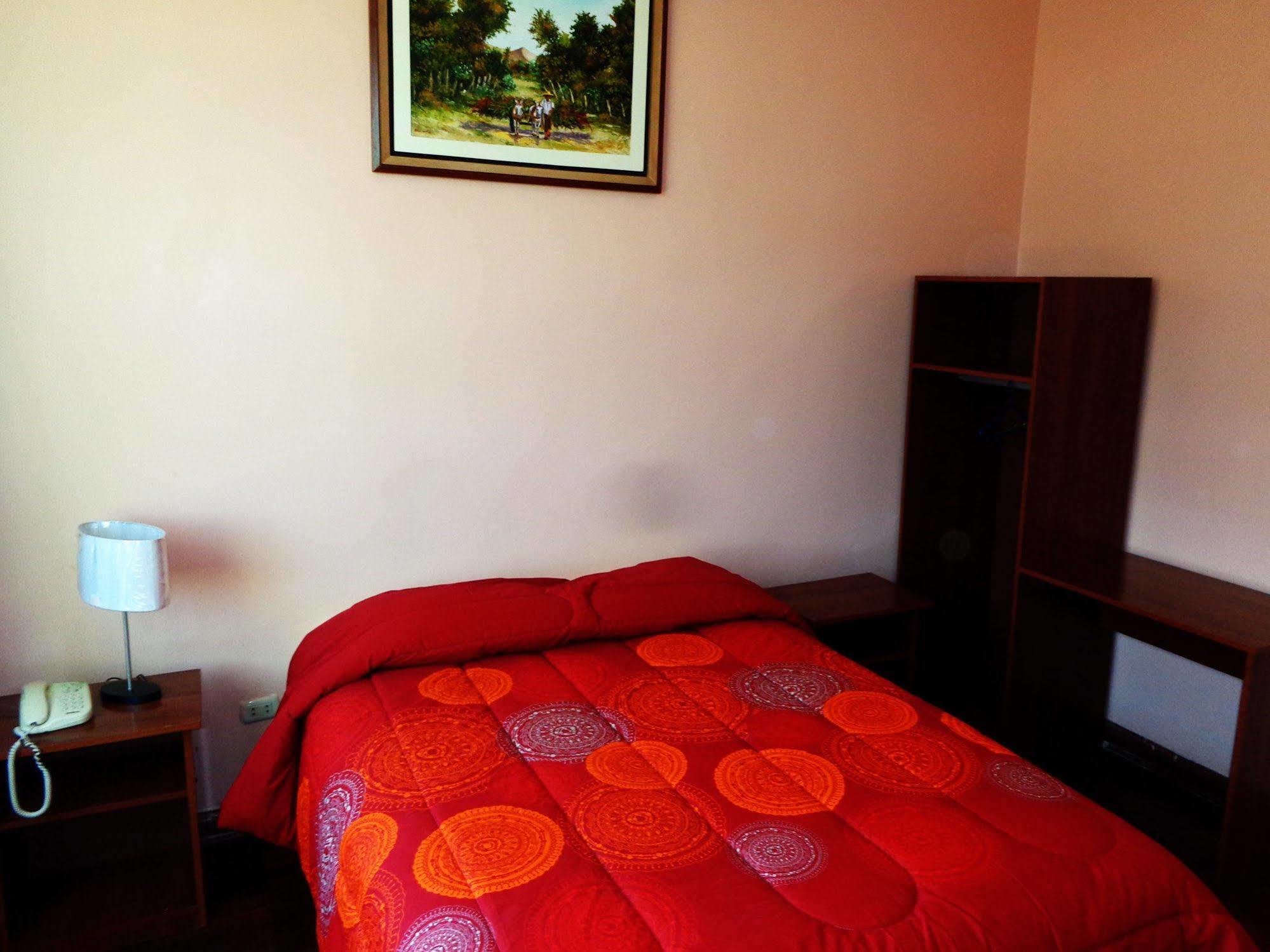 Hotel Colon Plaza Ica Zewnętrze zdjęcie