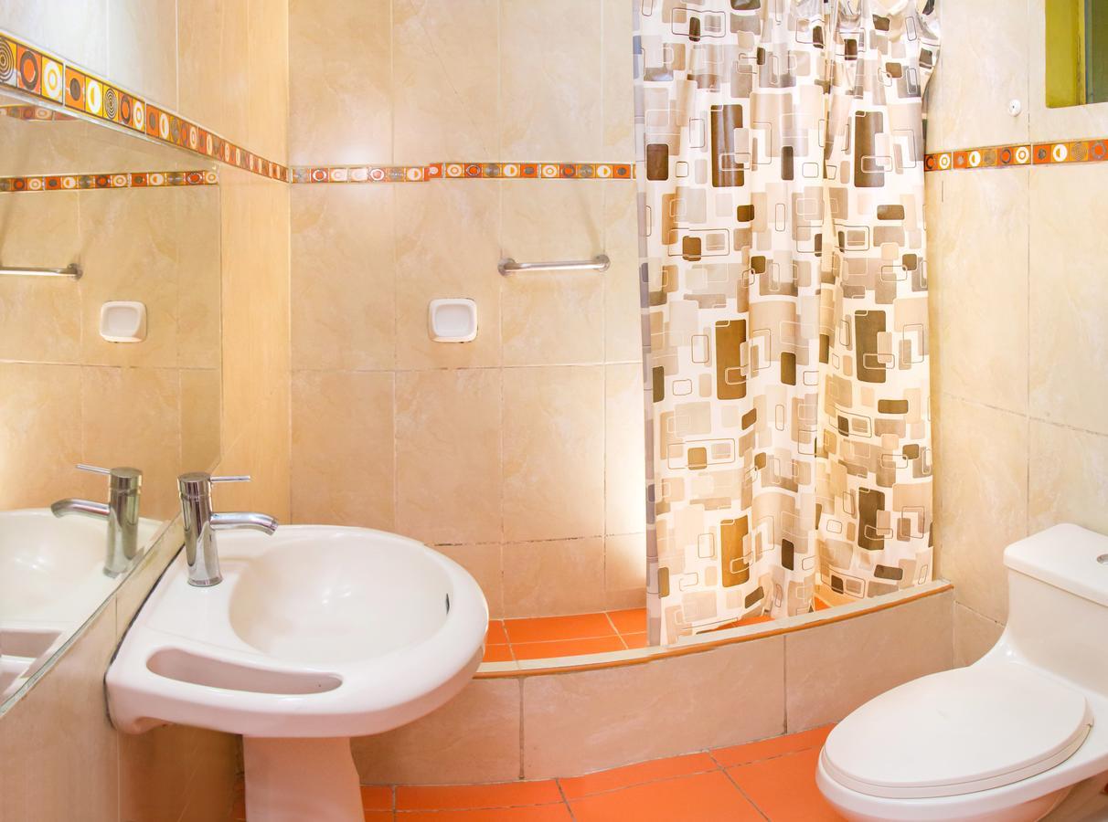 Hotel Colon Plaza Ica Zewnętrze zdjęcie